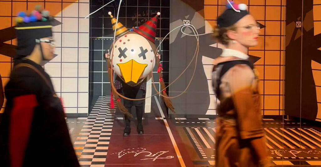 Applying Richard Foreman’s Off-Kilter Aesthetic (and Ducks) to Opera