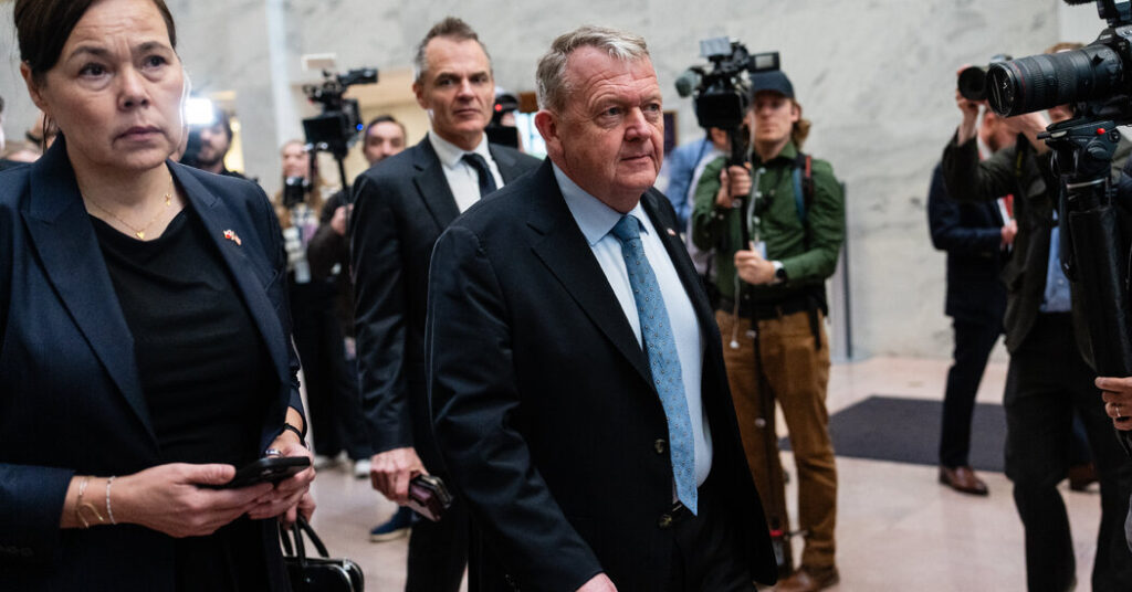 A White House Meeting Leaves Trump and Denmark at Odds Over Greenland