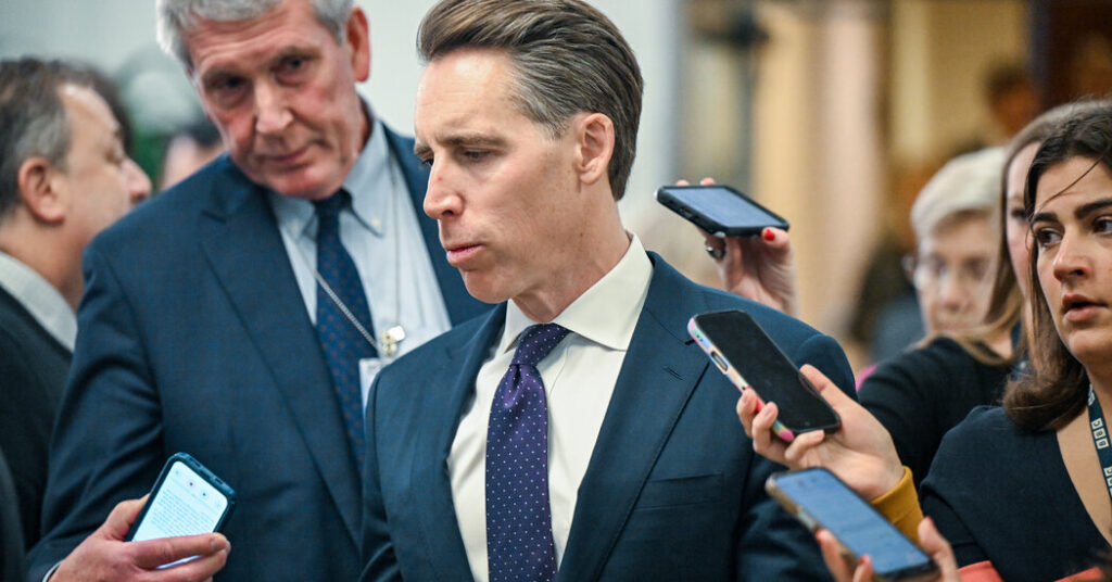 Republicans Move to Block Effort to Check Trump’s Power in Venezuela