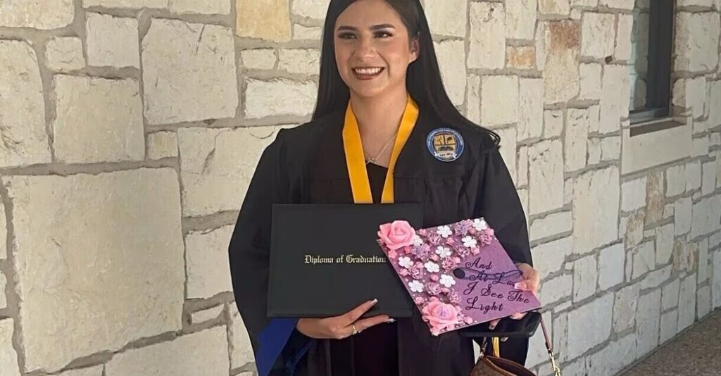 U.S. Says It Erred in Deporting Student Traveling for Thanksgiving