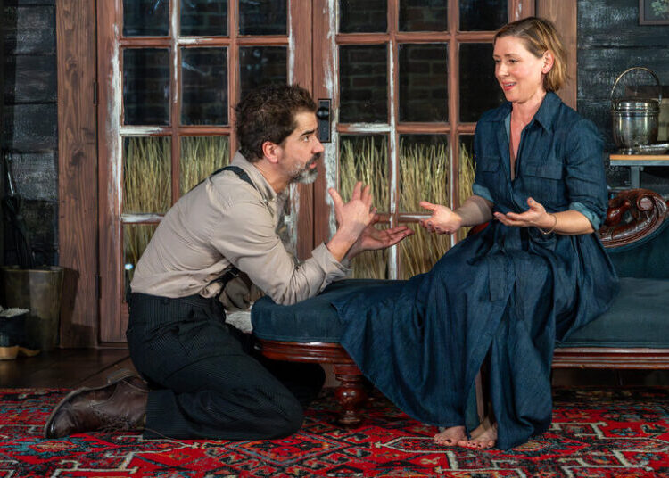 ‘The Disappear’ Review: A Couple on the Rocks and Out of Sync