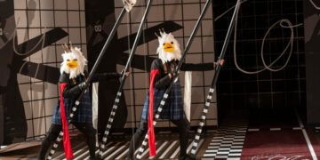 Viva the Absurd: ‘What to Wear’ and a Wave of Opera Surrealism