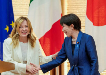 Meloni and Takaichi, Right-Wing Trailblazers, Become Fast Friends