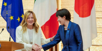Meloni and Takaichi, Right-Wing Trailblazers, Become Fast Friends