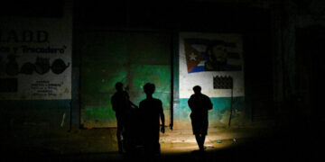 Hope and Fear Mingle in Cuba With the Loss of Maduro, and Oil