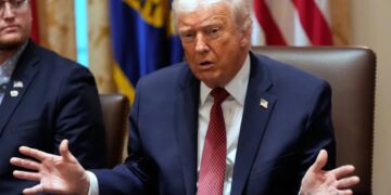 Farmers see a ‘Band-Aid on a deep wound’ as White House reveals the size of their soybean tariff bailout