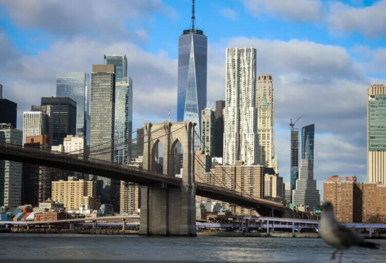 Bridgewater, D.E. Shaw among top hedge fund gainers of 2025