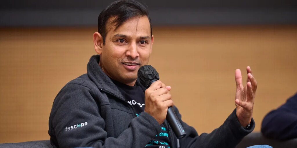 You probably use the same password for 30 different websites. It’s time for a passkey. 