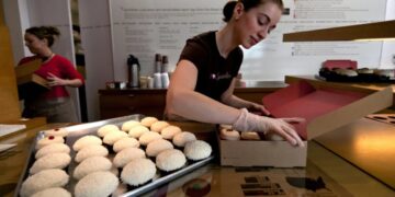 ‘This isn’t how I thought the story would go’: Sprinkles Cupcakes founder mourns company shutdown after starting in her kitchen