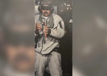 Trump shares stunning photo of captured Venezuelan president