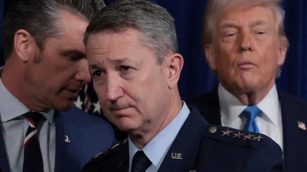 ‘Can’t even stay awake’: Trump mocked for appearing to drift off during explosive presser