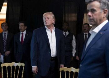 ‘Actions of a rogue state’: Lawmakers demand emergency vote to stop Trump war on Venezuela