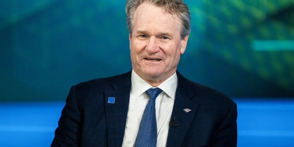 Bank of America CEO says he hired 2,000 recent Gen Z grads from 200,000 applications, and many are scared about the future