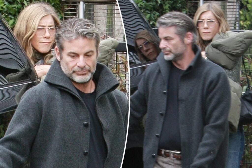Jennifer Aniston supports hypnotist boyfriend Jim Curtis at book event after celebrating Christmas together