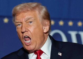 Trump grudge over perceived snub fueled major Venezuela decision: White House source