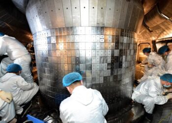 Chinese Fusion Reactor Achieves Plasma Density Previously Thought to Be Impossible