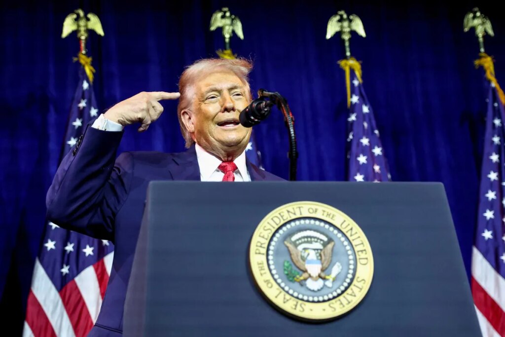 Trump whines that Maduro stole his moves: ‘He tries to imitate my dance!’