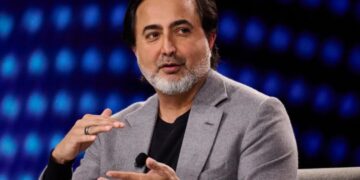 The typical American plan to study for 22 years and work for 40 ‘is broken,’ VC CEO says. Thanks to AI, employees can’t coast after graduation anymore