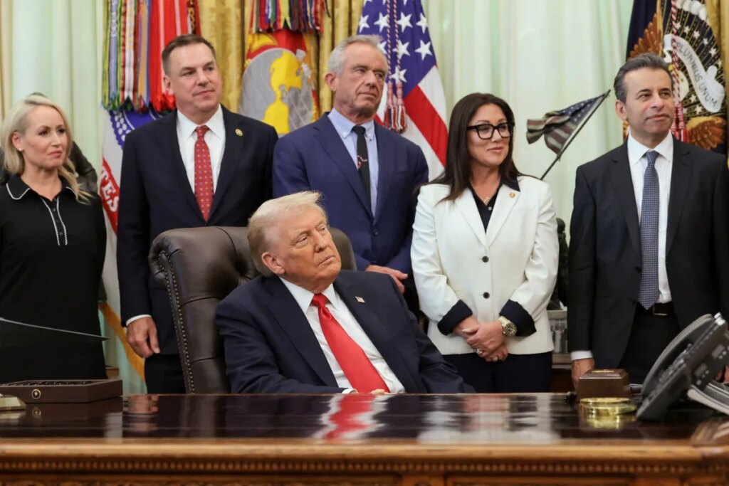 This Trump loyalist’s shocking decision put your family in the crosshairs