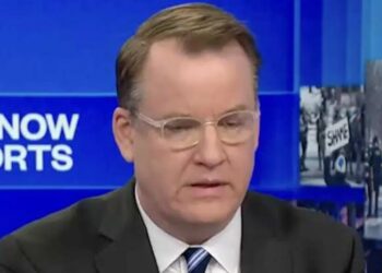 ‘Live TV is great’: Reporter breaks down in tears on air over ICE killing of Minnesota mom