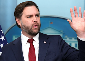 ‘I’m shocked’: CNN host pounces on JD Vance’s smears against ICE shooting victim