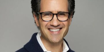 Top media strategist on Netflix ending its war on sleep to battle against ‘an infinite number of monkeys’—or the Army of the Dead