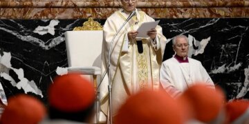 Pope Leo Condemns ‘Diplomacy Based on Force’ as Trump Threatens Further Military Actions