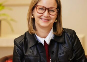 Despite getting flak for being woke and lazy, an exec at $62 billion giant Colgate says Gen Z workers are actually ‘pushing us to get better’