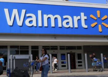Walmart teams with Alphabet for AI-assisted shopping on Gemini