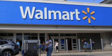 Walmart teams with Alphabet for AI-assisted shopping on Gemini