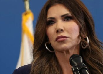 Hundreds more federal agents heading to Minnesota, Noem says