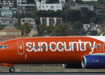 Allegiant to acquire Sun Country in deal valued at $1.5 billion