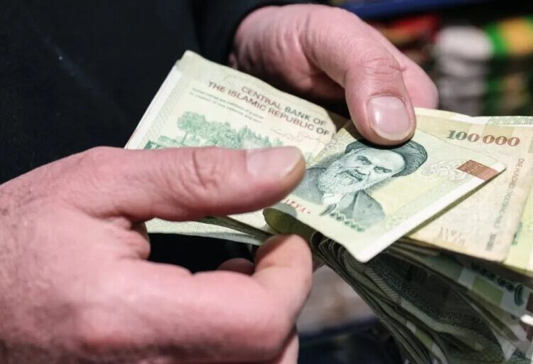 Oil prices rise as bloody crackdown on Iran protests suggests Tehran fears a ‘dire security threat to the regime’ with loyalty of forces in doubt