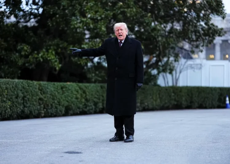 ‘Disgusting!’ Trump sparks outrage with ‘extraordinary’ move against the Federal Reserve