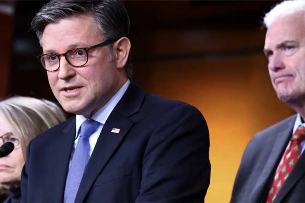 House GOP now headed for a 30-seat midterm bloodbath: veteran NBC expert