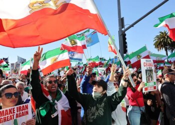 From Los Angeles to London: Worldwide Protests in Solidarity With Iranians