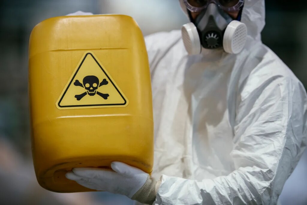 Engineers Deploy “Poison Fountain” That Scrambles Brains of AI Systems