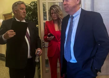 ‘Gross abuse of power!’ MAGA prosecutor goes ballistic on judge over disqualification