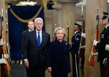 ‘We Will Forcefully Defend Ourselves’: Clintons Refuse Subpoena in Epstein Inquiry as Republicans Threaten Contempt Proceedings