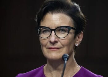 Citigroup CEO Jane Fraser warns of job cuts and says it’s time to raise the bar in a fiery memo to staff: ‘We are not graded on effort’