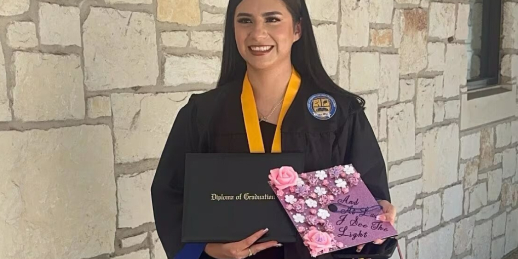 Trump is sorry for deporting college student who flew home to surprise her family for Thanksgiving, but is still deporting her