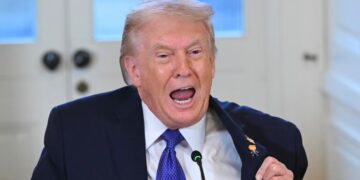 Trump Threatens Martial Law in Blue State in Wild Morning Rage Post