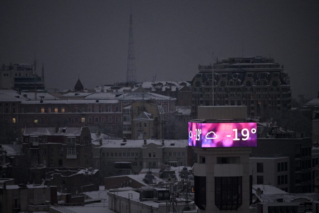 Zelensky slams Kyiv officials as residents lose power in below-freezing temperatures