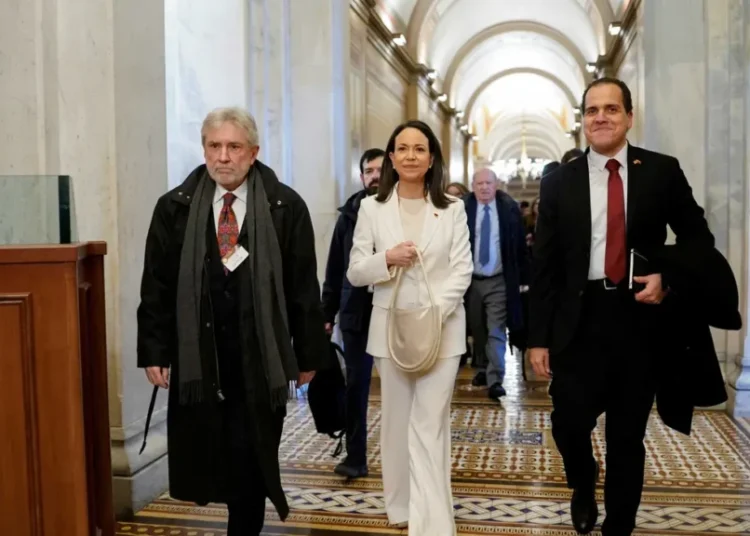 ‘Absolutely astounding’: Foreign leader stuns with gift to Trump