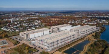 Should Data Center Companies Take a Lesson From the Fracking Boom?