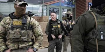 Kristi Noem using Proud Boys playbook to lure ‘America’s loser population’ to ICE: analyst