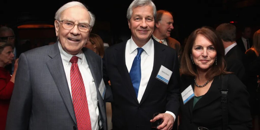 When Jamie Dimon poached a top Berkshire exec, he called Warren Buffett, who said ‘If he’s going anywhere, at least he’s going to you’