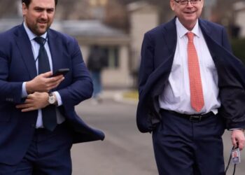 Bond yields jump after Trump hints Hassett won’t be named Fed chair as Wall Street sees hawkish Warsh having easier path to replace Powell