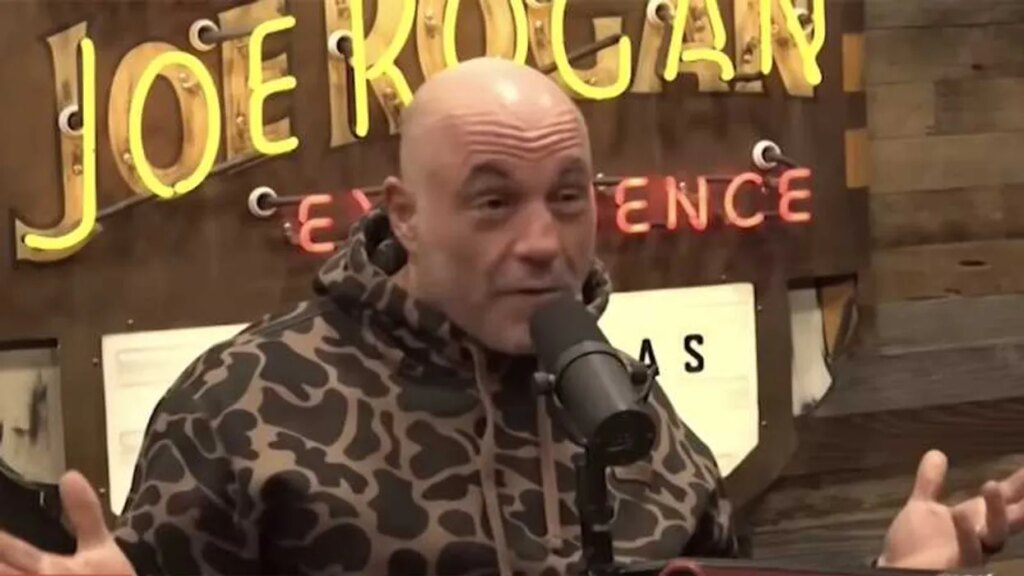 Trump facing a ‘watershed moment’ as split with Rogan threatens his presidency: report