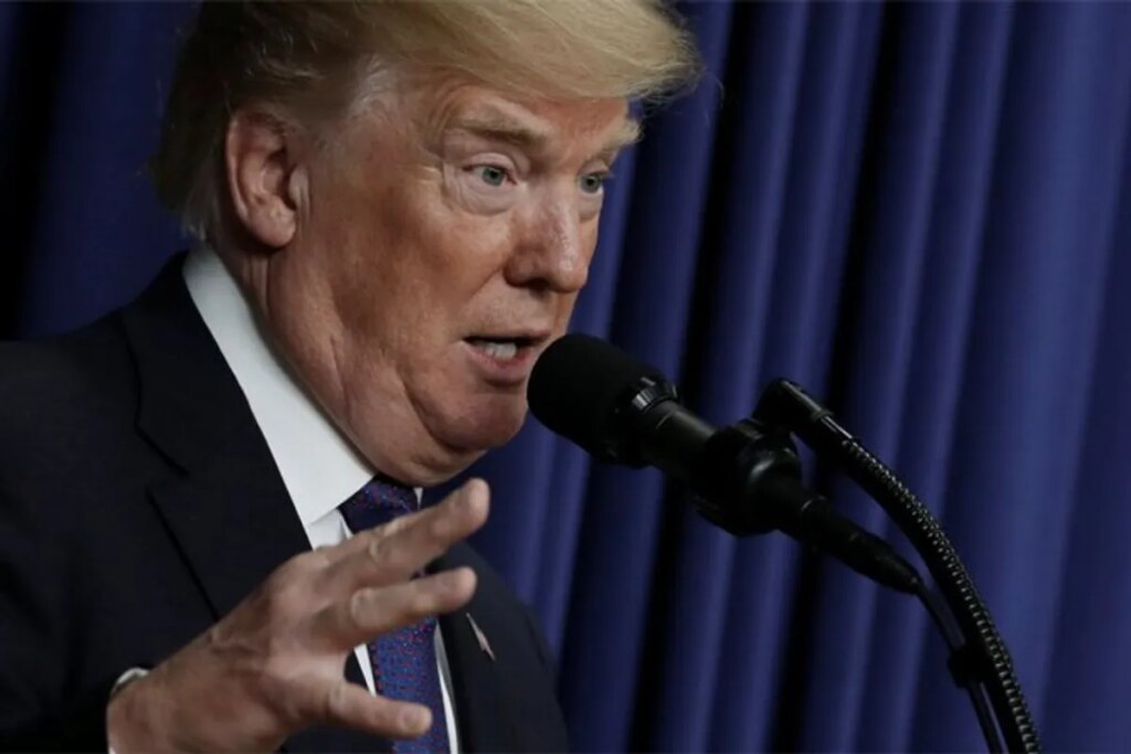 ‘Sign of advanced dementia’: Trump stuns observers with confusing fundraising message